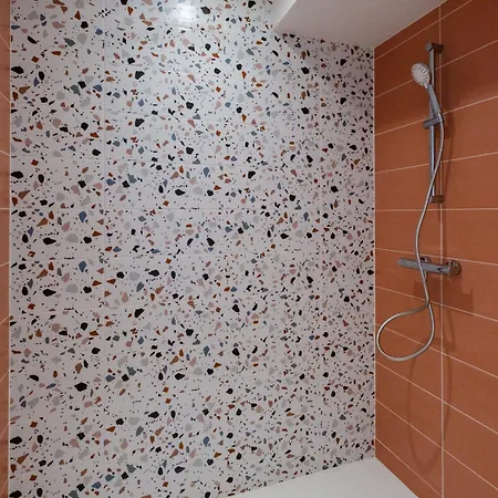 Neuf Proche Apartment
